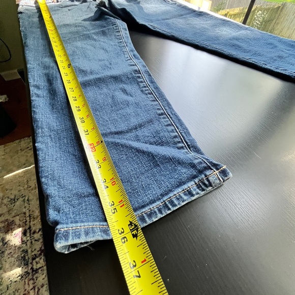 GAP Girlfriend Mid-Rise Capri Jeans, Size 14 - Picture 10 of 10